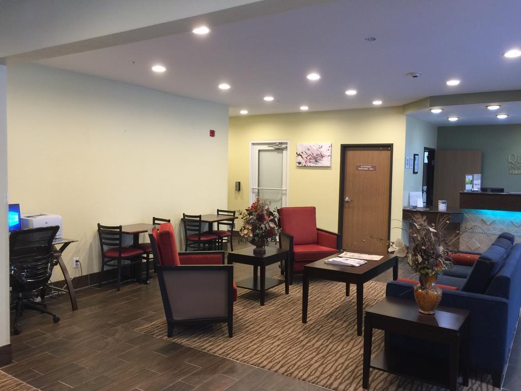 Quality Inn & Suites Wisconsin Dells Downtown - Waterparks Area מראה חיצוני תמונה