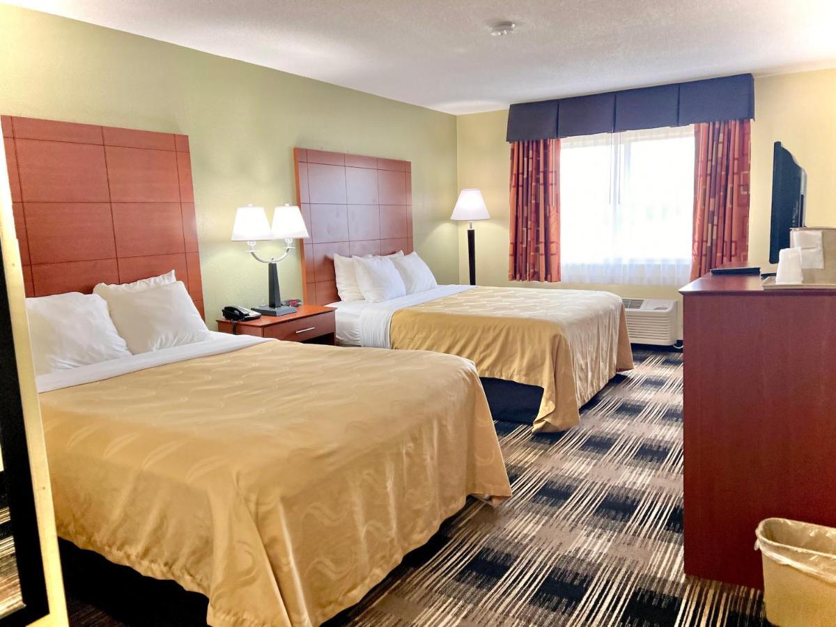 Quality Inn & Suites Wisconsin Dells Downtown - Waterparks Area מראה חיצוני תמונה