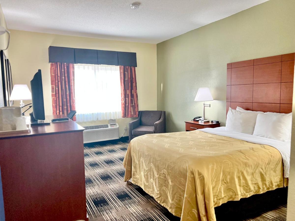 Quality Inn & Suites Wisconsin Dells Downtown - Waterparks Area מראה חיצוני תמונה