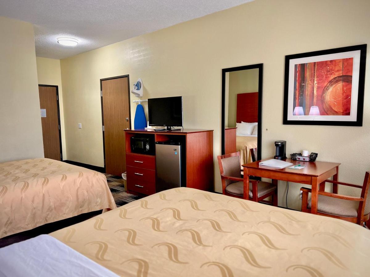 Quality Inn & Suites Wisconsin Dells Downtown - Waterparks Area מראה חיצוני תמונה