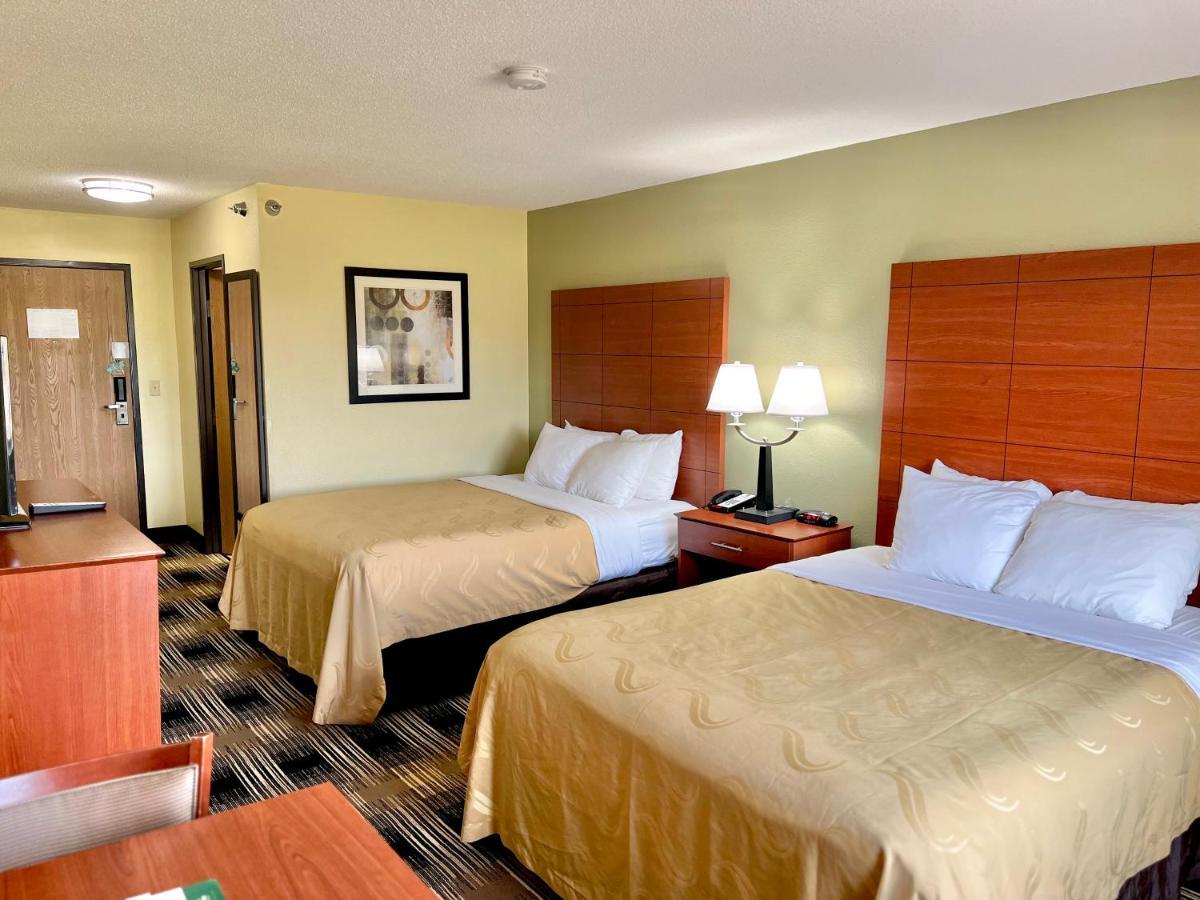 Quality Inn & Suites Wisconsin Dells Downtown - Waterparks Area מראה חיצוני תמונה