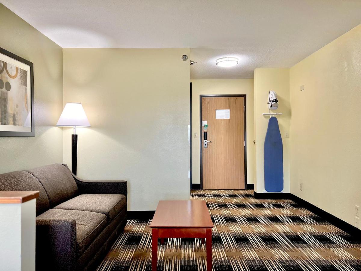Quality Inn & Suites Wisconsin Dells Downtown - Waterparks Area מראה חיצוני תמונה
