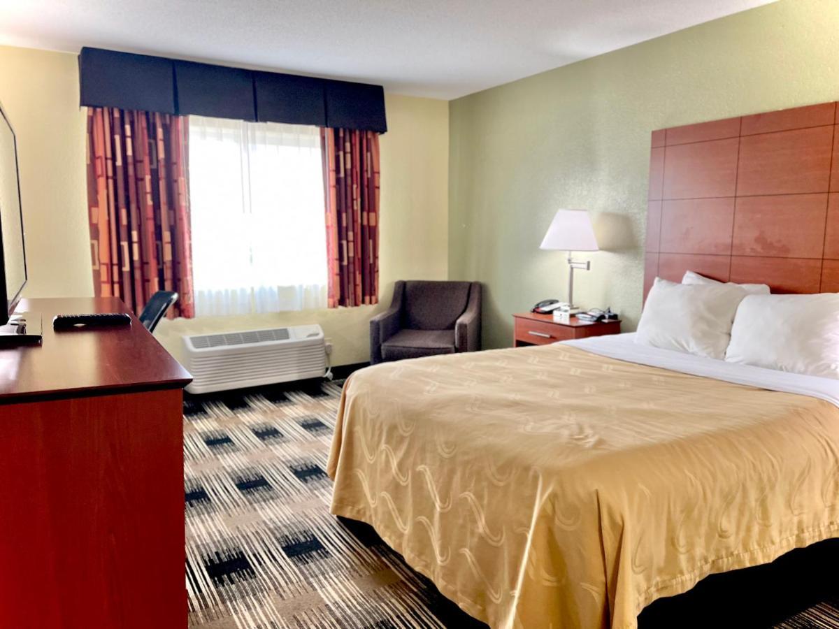 Quality Inn & Suites Wisconsin Dells Downtown - Waterparks Area מראה חיצוני תמונה