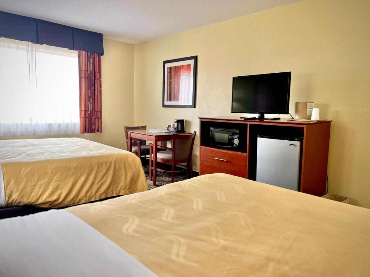 Quality Inn & Suites Wisconsin Dells Downtown - Waterparks Area מראה חיצוני תמונה