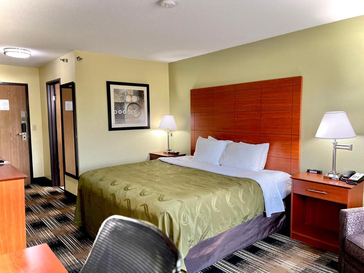 Quality Inn & Suites Wisconsin Dells Downtown - Waterparks Area מראה חיצוני תמונה