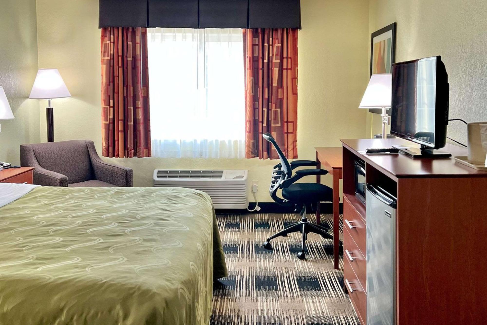 Quality Inn & Suites Wisconsin Dells Downtown - Waterparks Area מראה חיצוני תמונה