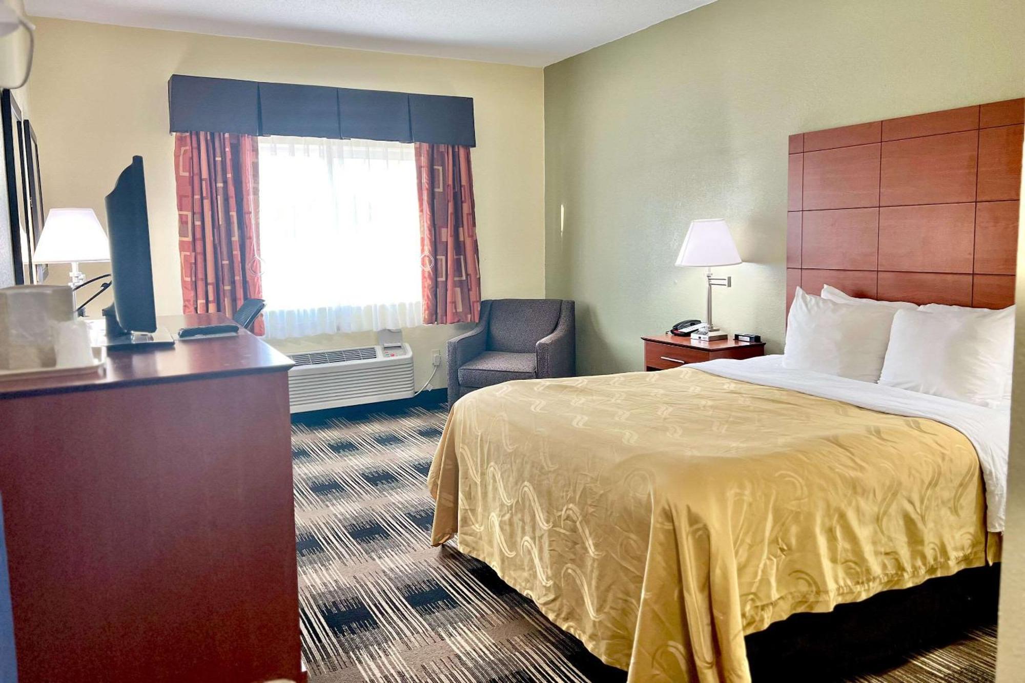 Quality Inn & Suites Wisconsin Dells Downtown - Waterparks Area מראה חיצוני תמונה