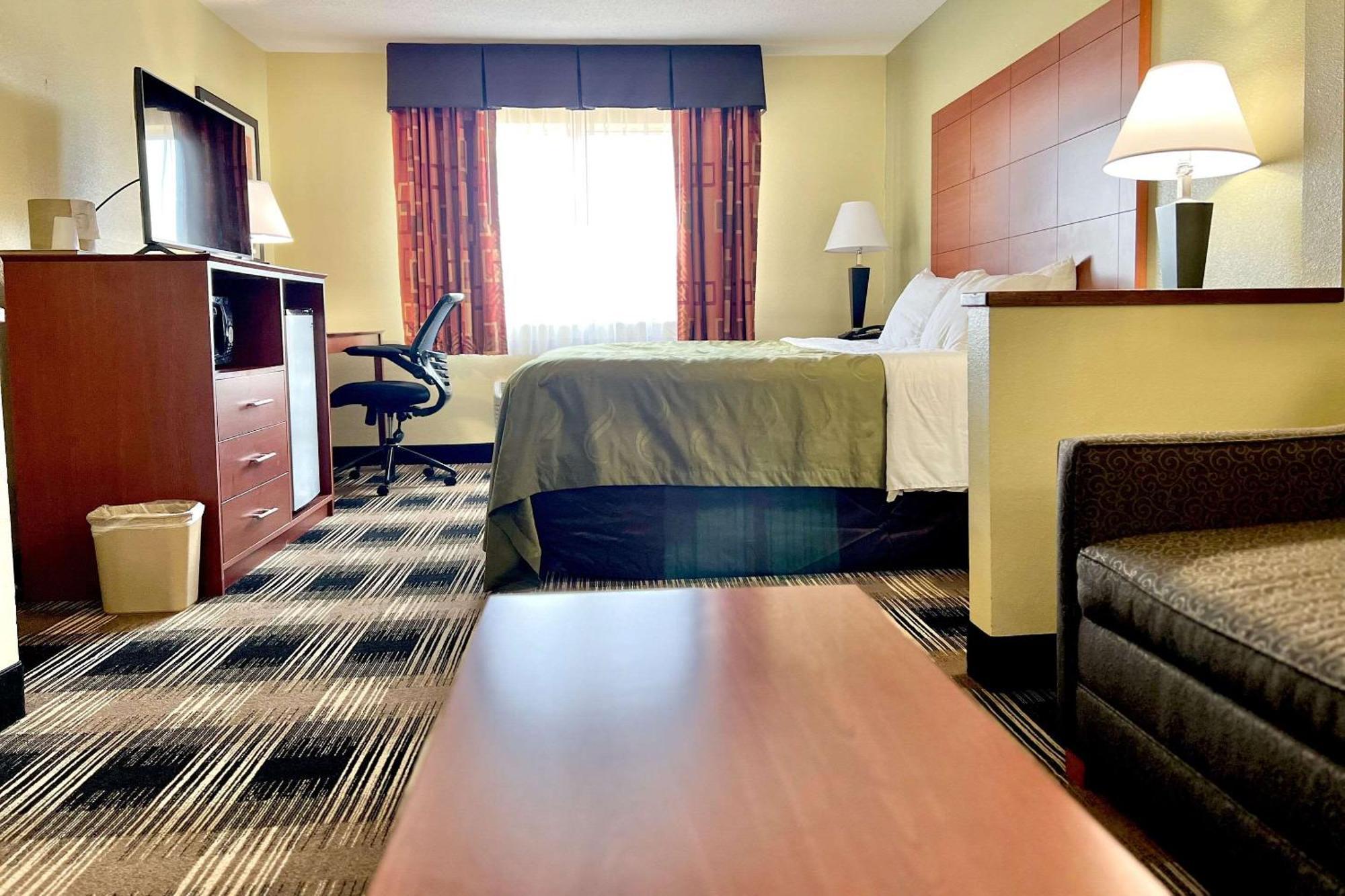 Quality Inn & Suites Wisconsin Dells Downtown - Waterparks Area מראה חיצוני תמונה