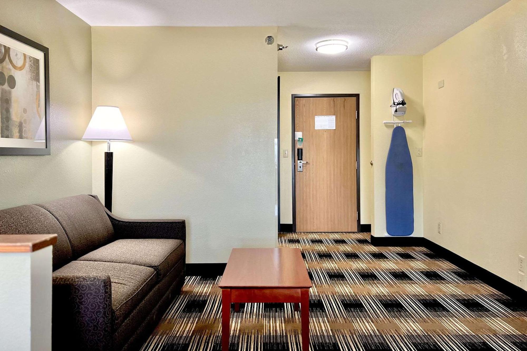Quality Inn & Suites Wisconsin Dells Downtown - Waterparks Area מראה חיצוני תמונה